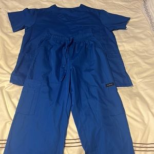 DaGacci Scrub Set